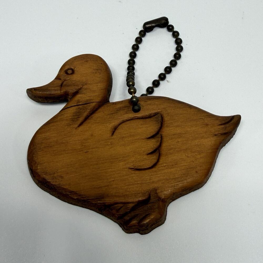 Large Dark Carved Wood Duck Goose Keychain 3" Country Cottage 1990s